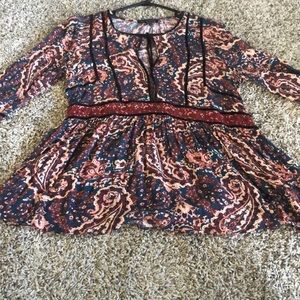 patterned american eagle blouse